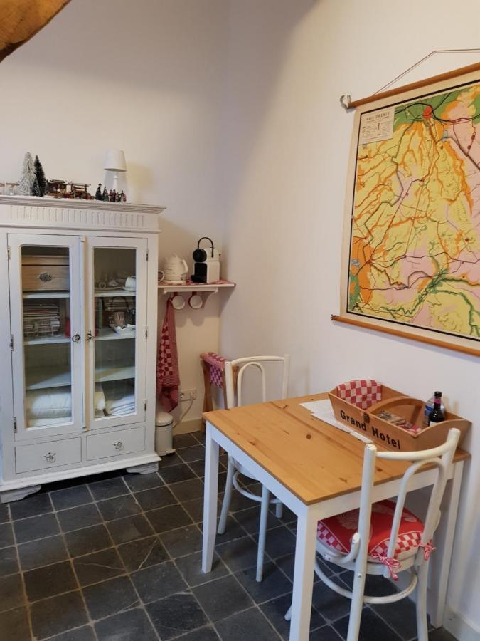 Bij Saar Bed & Breakfast Zwinderen Exterior photo